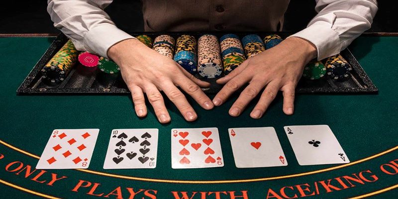 Kinh nghiệm bluff trong poker từ cao thủ lâu năm